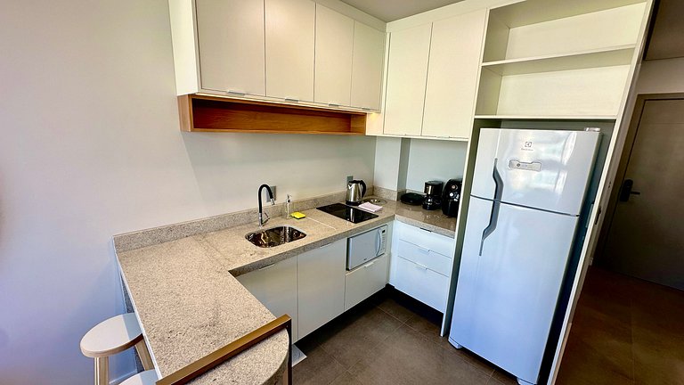 Livin' Resort Home - 408/3