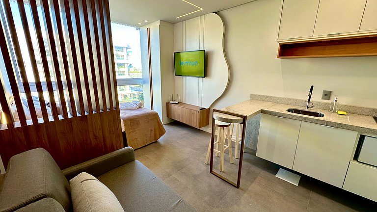 Livin' Resort Home - 408/3