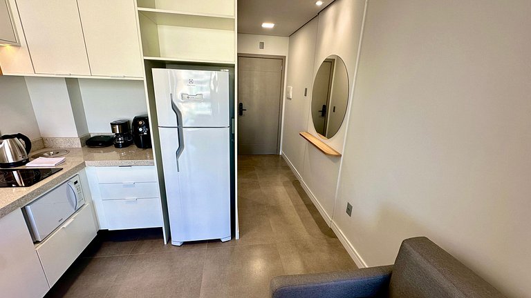 Livin' Resort Home - 408/3