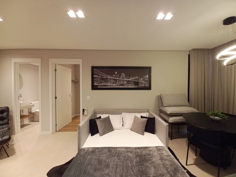 LEEV 502 - Hermoso apartamento a una cuadra de la Rua Cobert