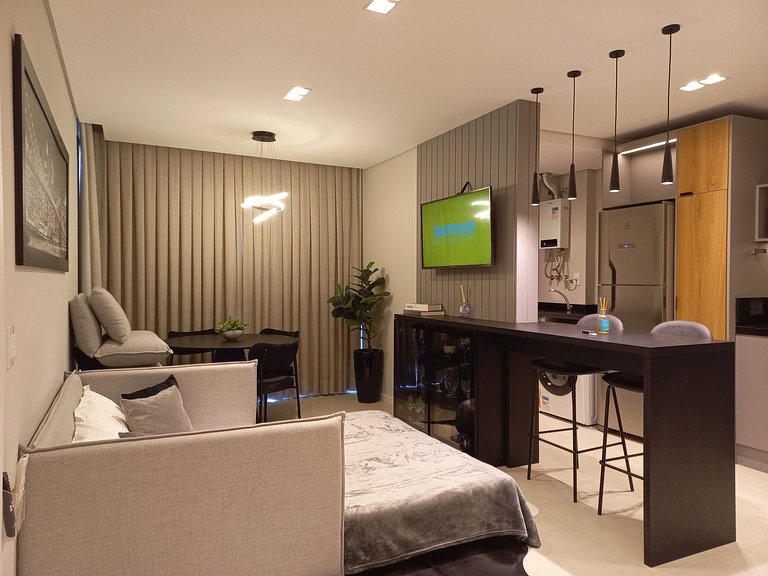 LEEV 502 - Hermoso apartamento a una cuadra de la Rua Cobert