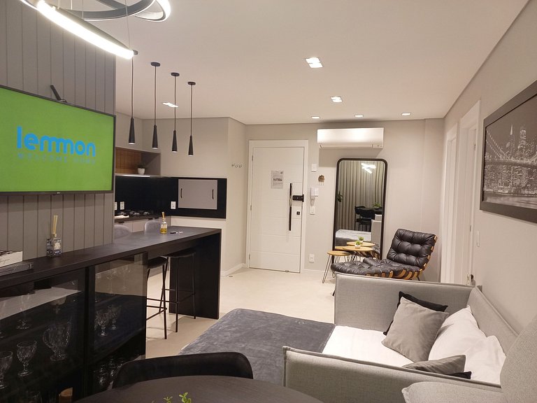 LEEV 502 - Hermoso apartamento a una cuadra de la Rua Cobert