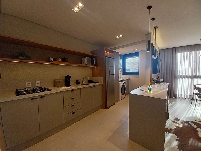 LEEV 503 Aconchegante uma quadra da Rua Coberta