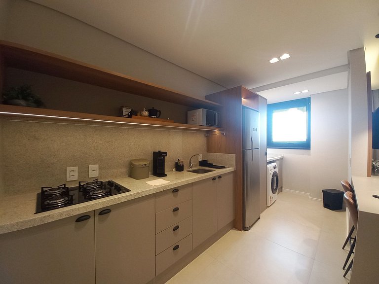 LEEV 503 Cozy, one block from Rua Coberta