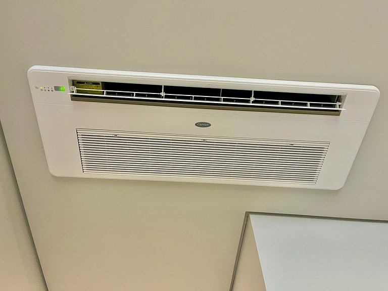 Livin' Resort Home - 502/3