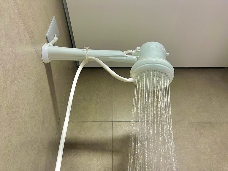 Livin' Resort Home - 408/2