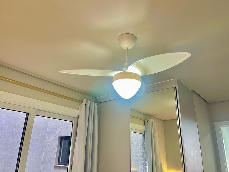 Livin' Resort Home - 408/2