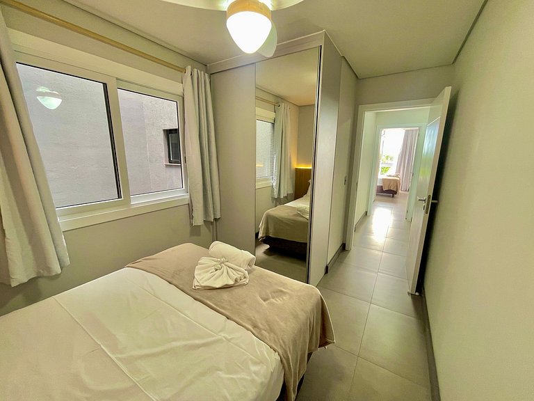 Livin' Resort Home - 408/2