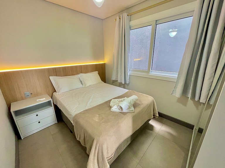 Livin' Resort Home - 408/2