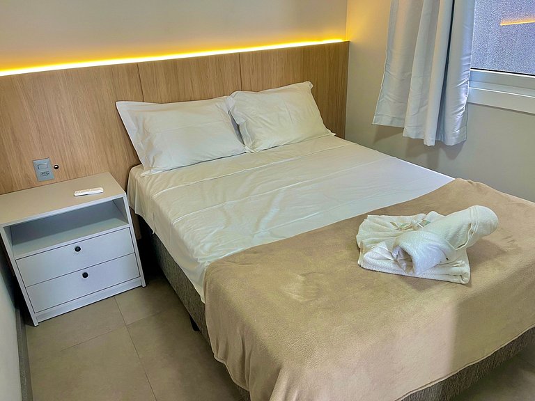 Livin' Resort Home - 408/2