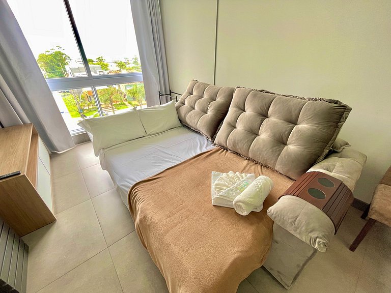 Livin' Resort Home - 408/2