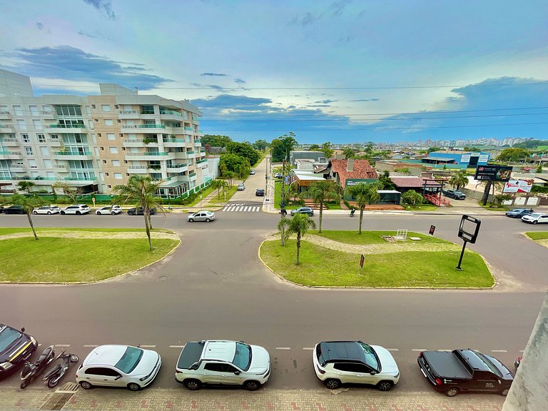 Livin' Resort Home - 408/2