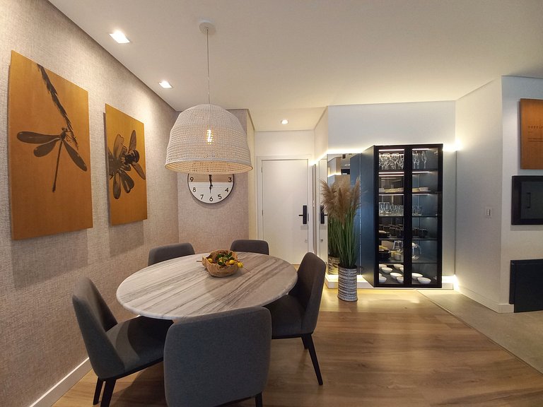 Blume 24 Modern Apartment in Downtown Gramado