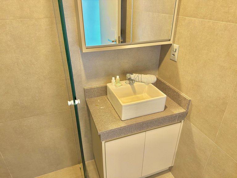 Livin' Resort Home - 622/3