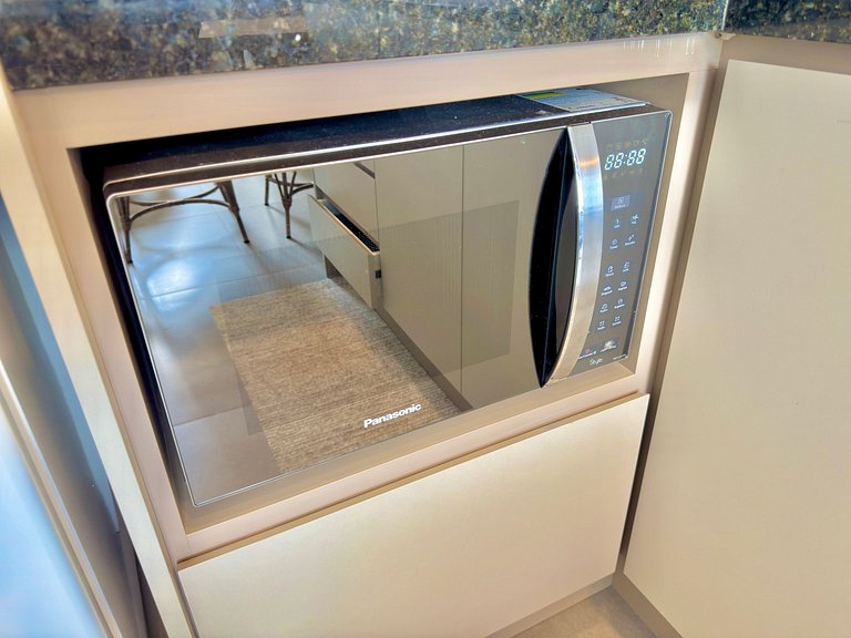 Livin' Resort Home - 622/3