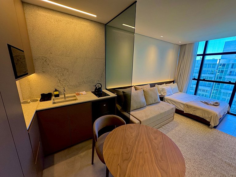 Livin' Resort Home - 602/3