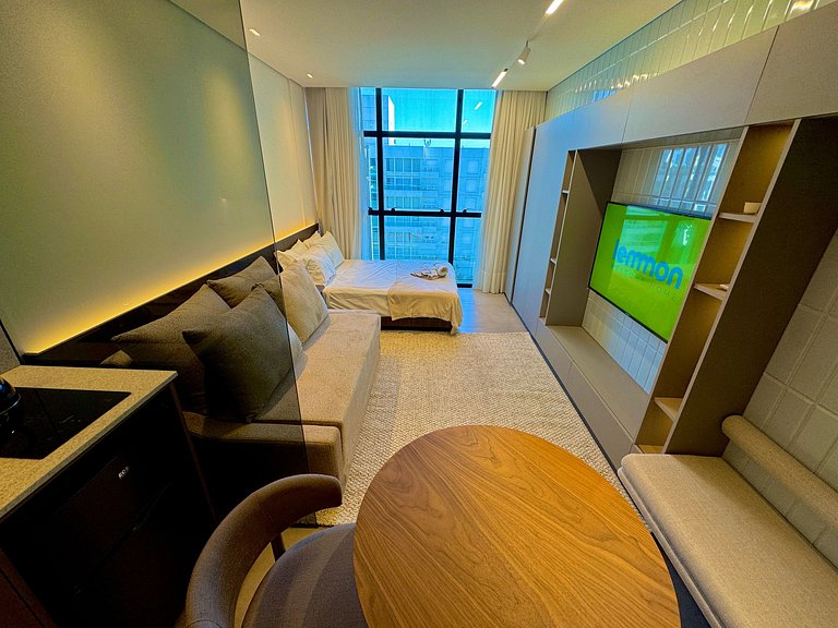 Livin' Resort Home - 602/3