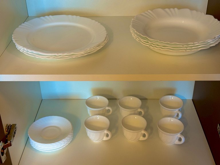 Livin' Resort Home - 602/3