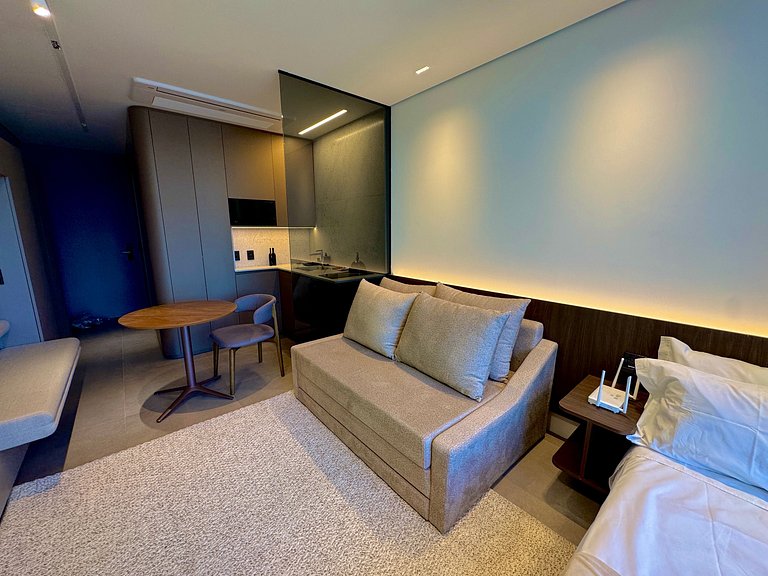 Livin' Resort Home - 602/3