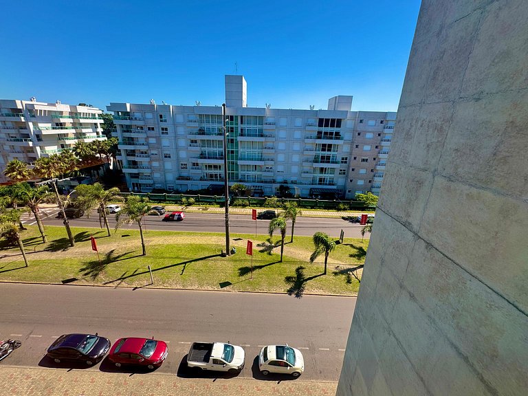 Livin' Resort Home - 602/3