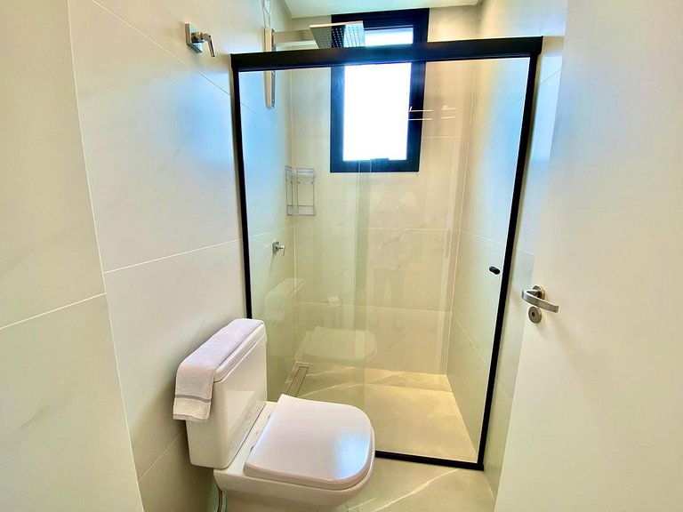 LIV Exclusive Flat 611– a 2 min da Praia de Bombas