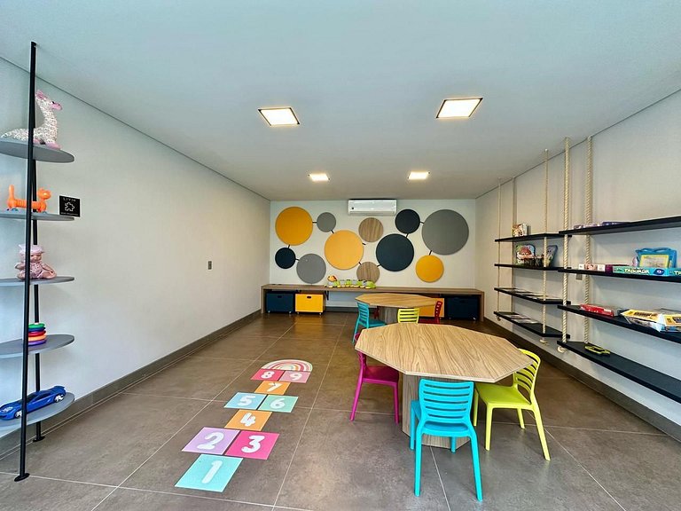 Livin' Resort Home - 502/1