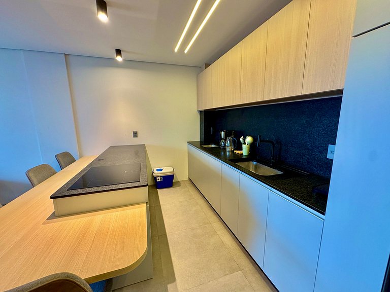 Livin' Resort Home - 502/1