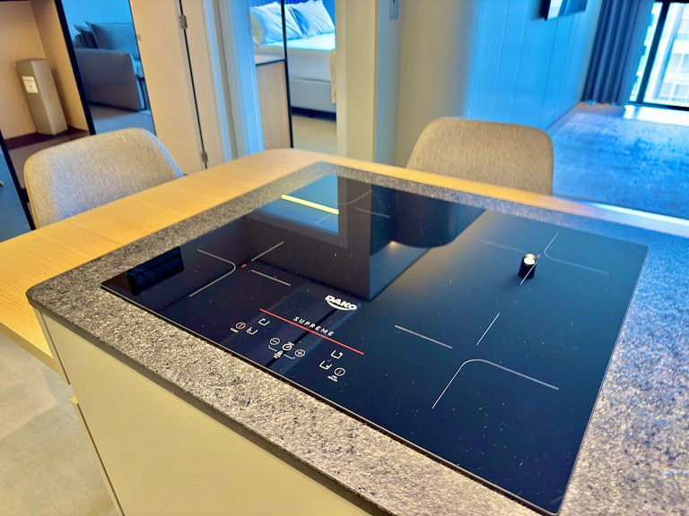 Livin' Resort Home - 502/1