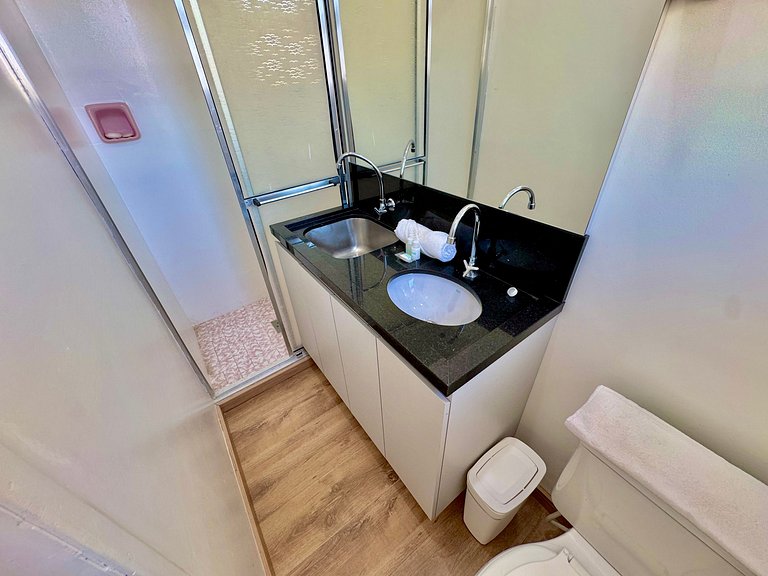 Aymoré 321 com Varanda e Vista Mar – Centro Capão