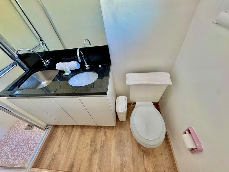 Aymoré 321 com Varanda e Vista Mar – Centro Capão