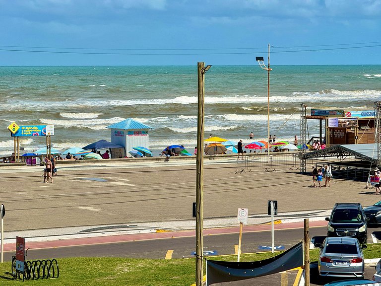 Aymoré 321 com Varanda e Vista Mar – Centro Capão