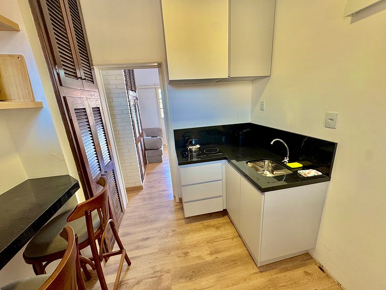 Aymoré 321 com Varanda e Vista Mar – Centro Capão