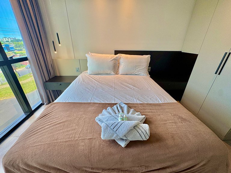 Livin' Resort Home - 402/2