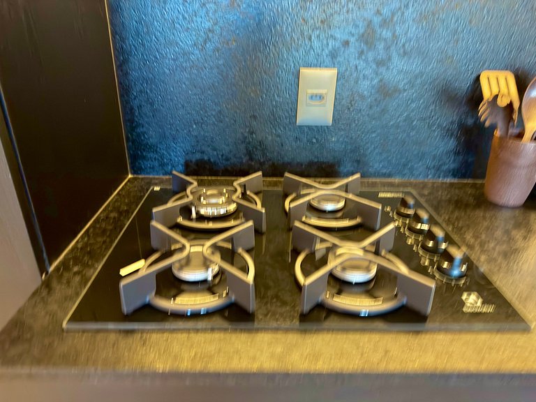 Livin' Resort Home - 402/2