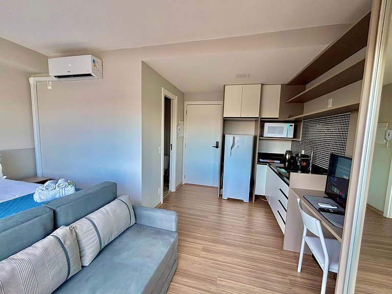 Loft JP 1117 , em frente ao Parque da Redenção