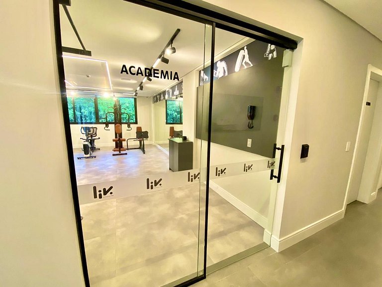 LIV Exclusive Flat 507– 2 minutes from Bombas Beach