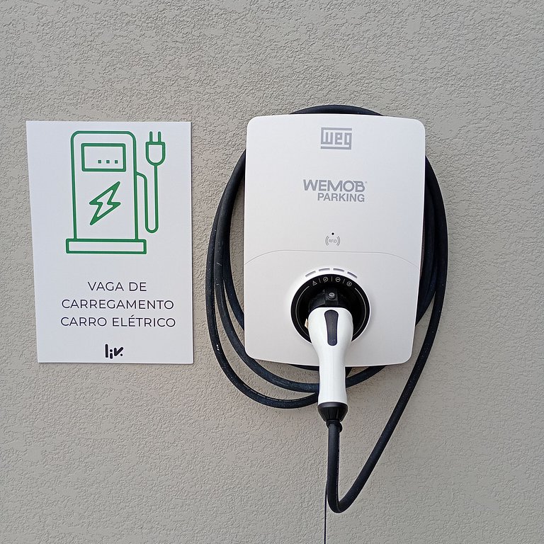 LIV Exclusive Flat 410– a 2 min da Praia de Bombas