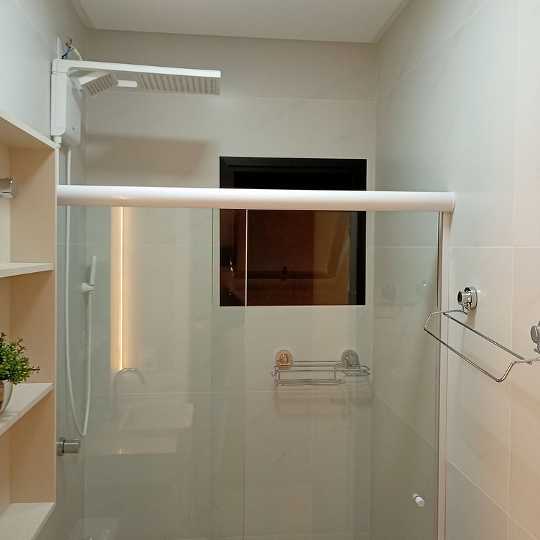 LIV Exclusive Flat 410– a 2 min da Praia de Bombas