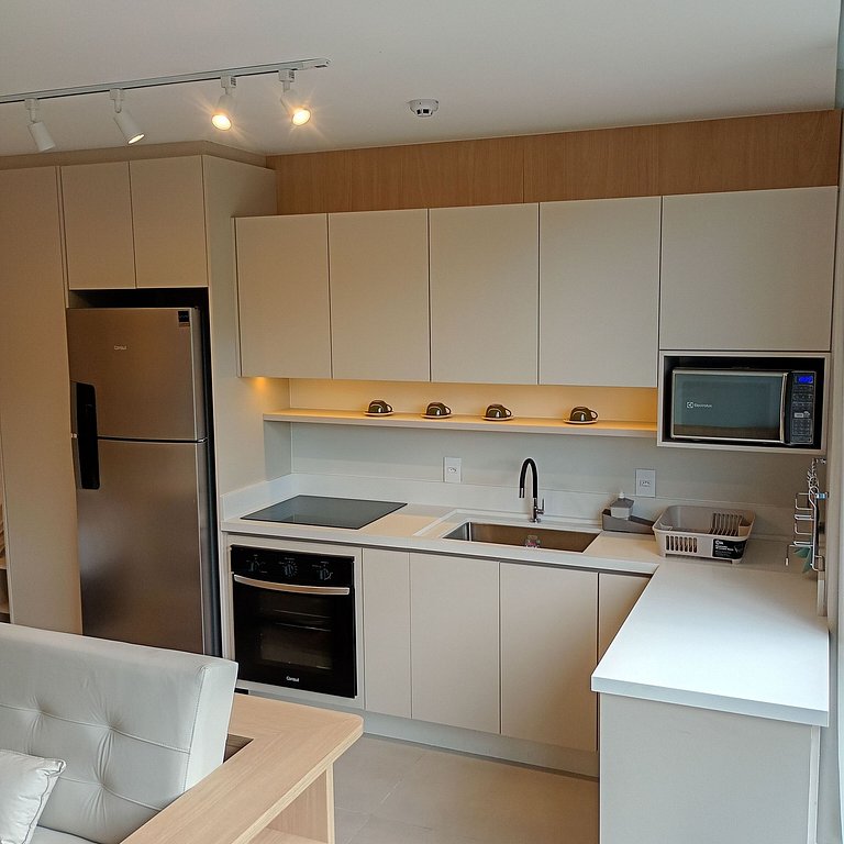 LIV Exclusive Flat 410– a 2 min da Praia de Bombas