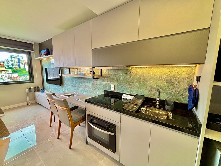 Skyline 721- Aconchegante e Completo