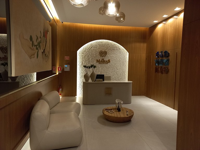 De Marias 307 Central, Sophisticated and Well Decorated