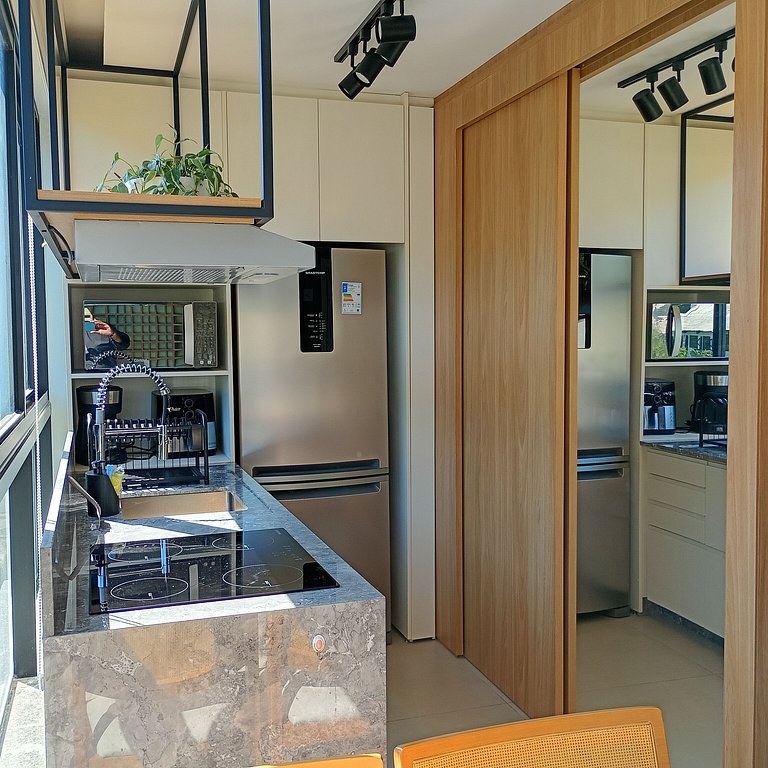 LIV Exclusive Flat 611– a 2 min da Praia de Bombas