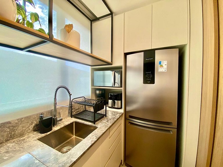 LIV Exclusive Flat 611– a 2 min da Praia de Bombas