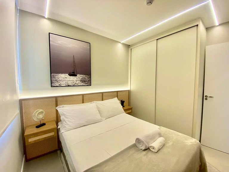 LIV Exclusive Flat 611– a 2 min da Praia de Bombas