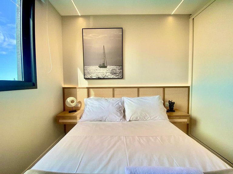 LIV Exclusive Flat 611– a 2 min da Praia de Bombas
