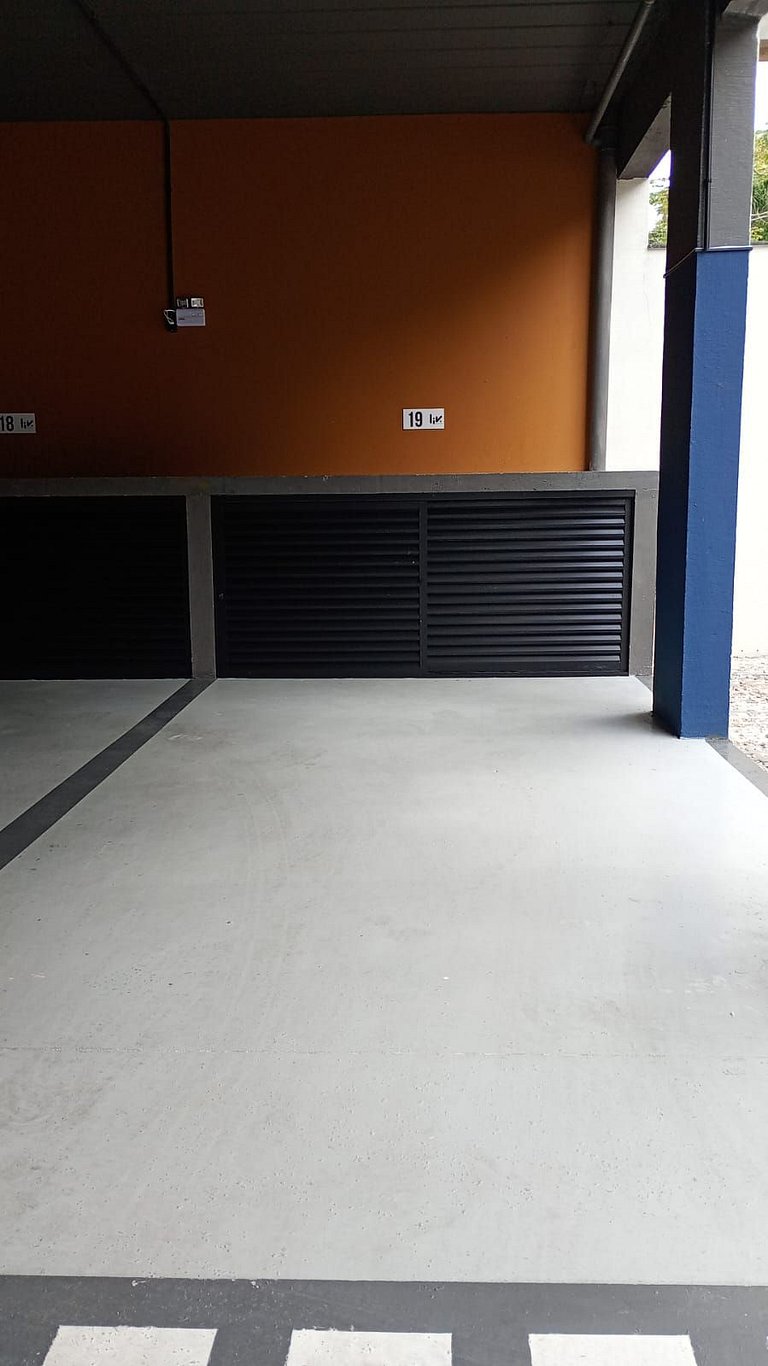 LIV Exclusive Flat 611– a 2 min da Praia de Bombas