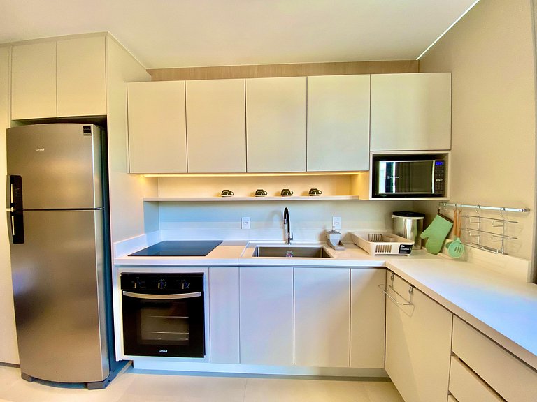 LIV Exclusive Flat 410– a 2 min da Praia de Bombas