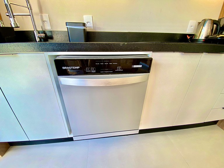 LIV Exclusive Flat 507– 2 minutes from Bombas Beach