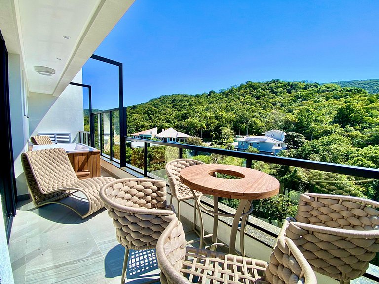LIV Exclusive Flat 706 – a 2 min da Praia de Bombas