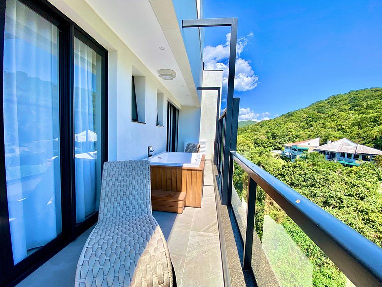 LIV Exclusive Flat 706 – a 2 min da Praia de Bombas